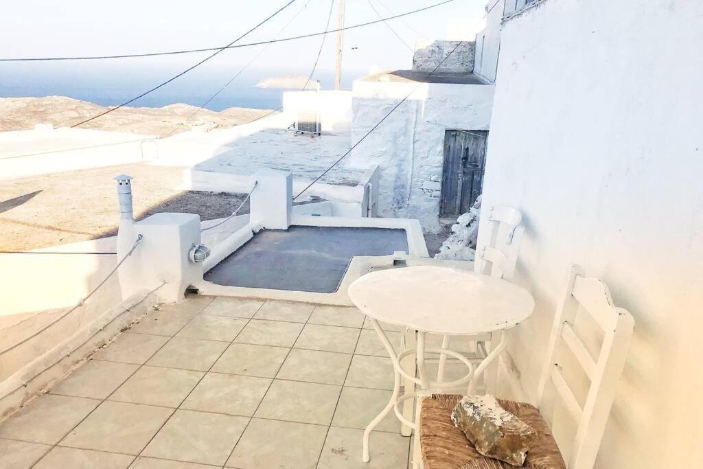 Little Cactus Vila Serifos Town Exterior foto